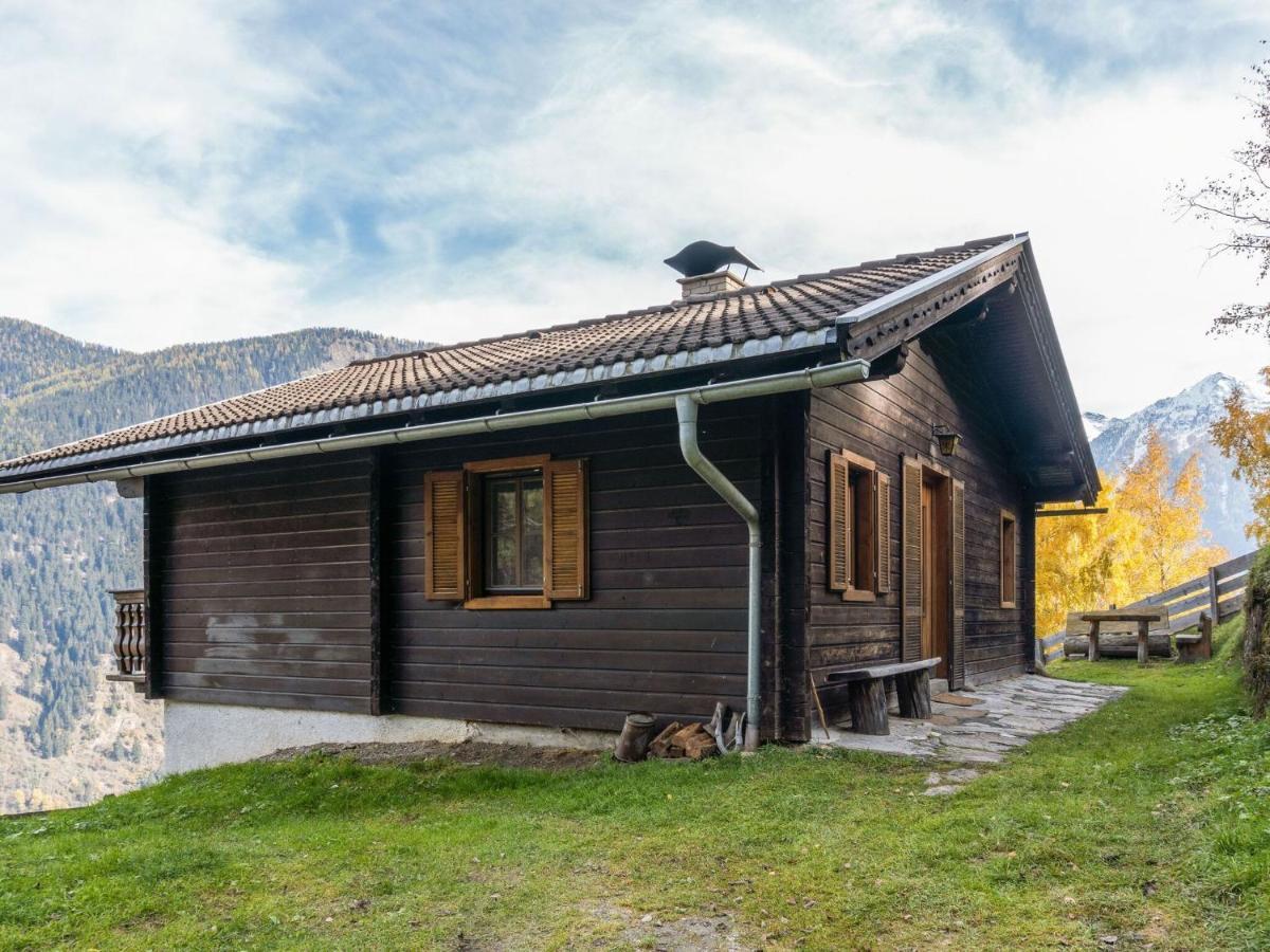 Chalet In Moertschach In Carinthia With Garden ภายนอก รูปภาพ