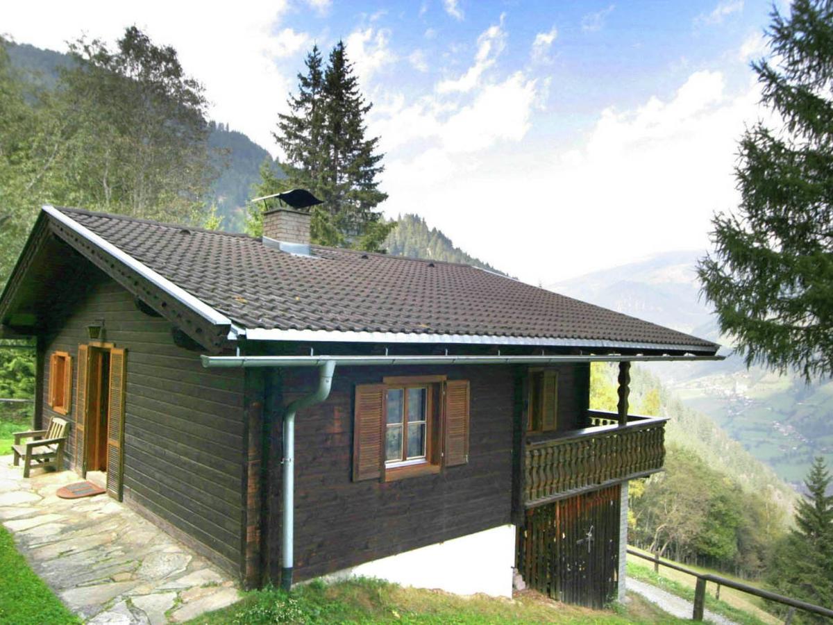 Chalet In Moertschach In Carinthia With Garden ภายนอก รูปภาพ