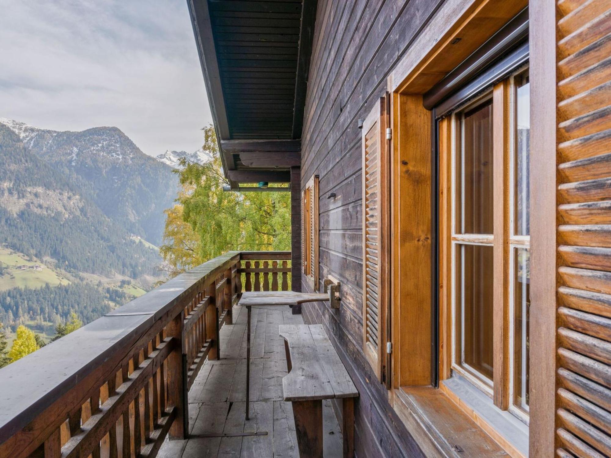Chalet In Moertschach In Carinthia With Garden ภายนอก รูปภาพ