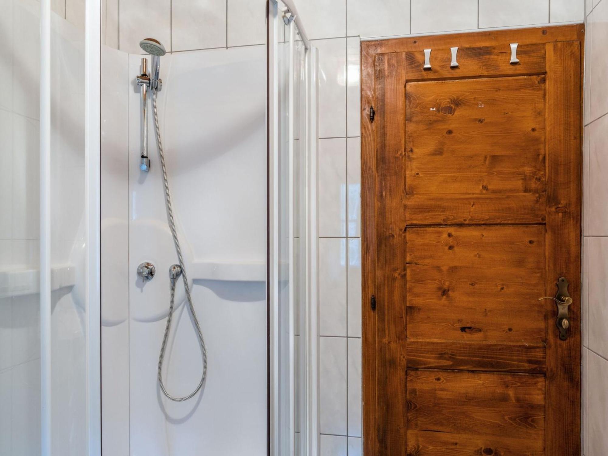 Chalet In Moertschach In Carinthia With Garden ภายนอก รูปภาพ
