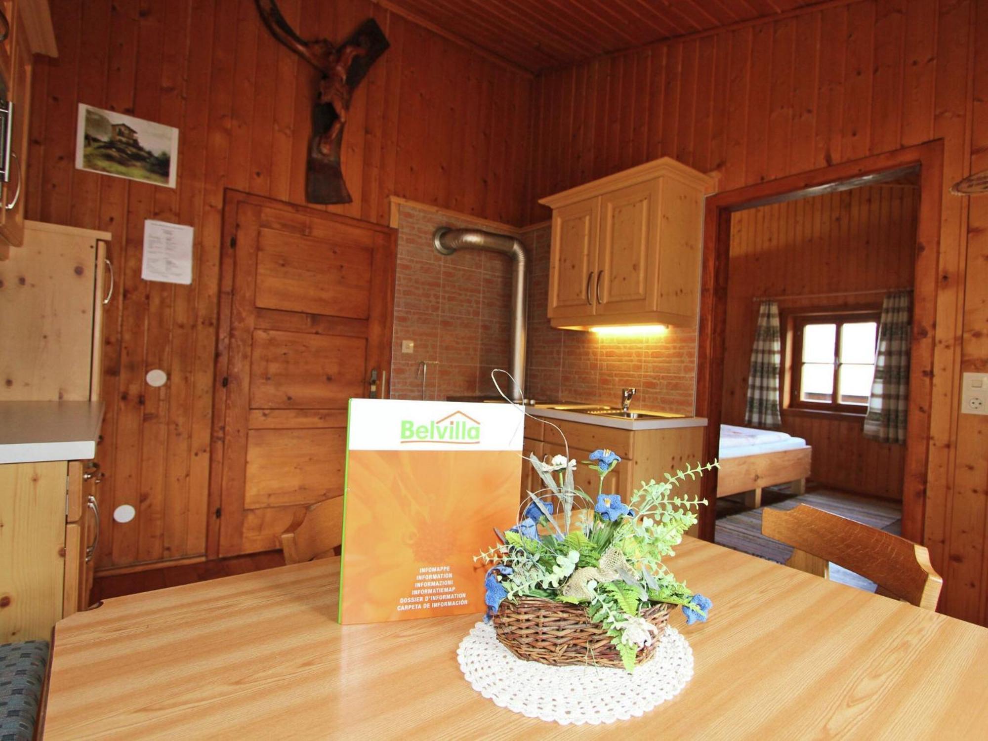 Chalet In Moertschach In Carinthia With Garden ภายนอก รูปภาพ